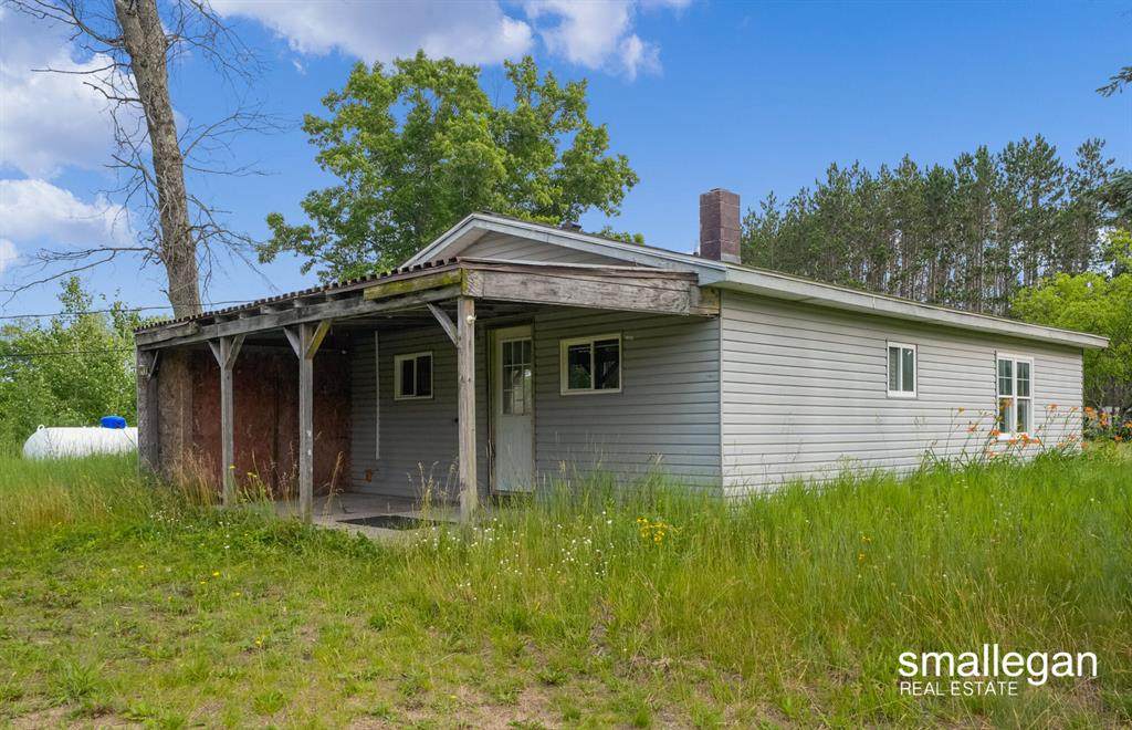 8437 Michcon Avenue - Photo 1