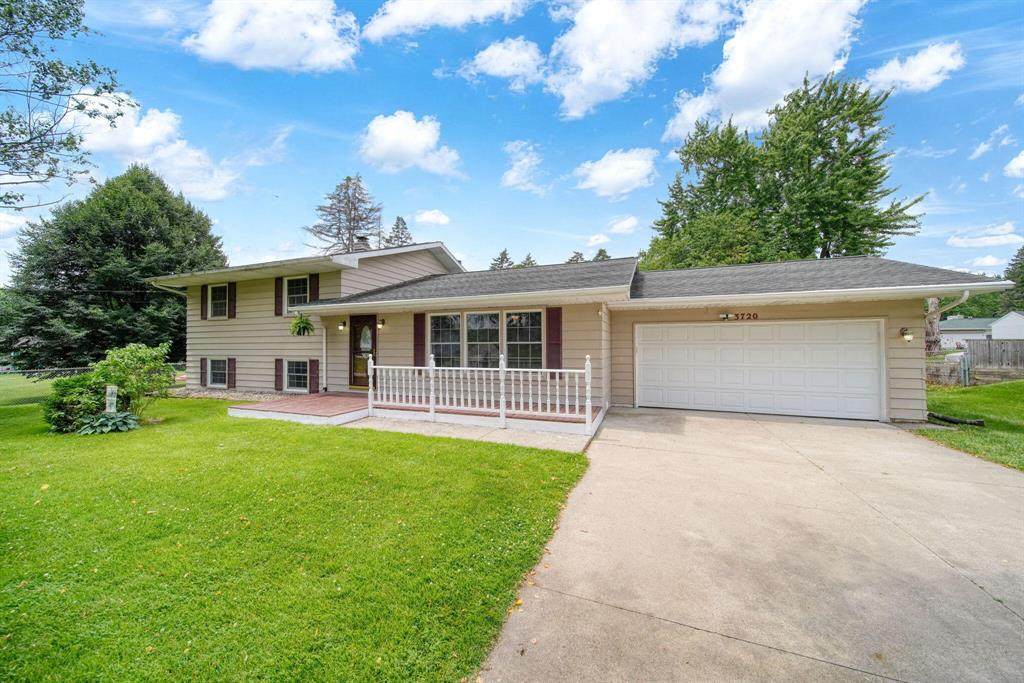 3720 Saint Anne Avenue - Photo 1