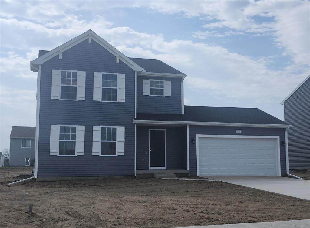 1037 Foxglove Avenue - Photo 1