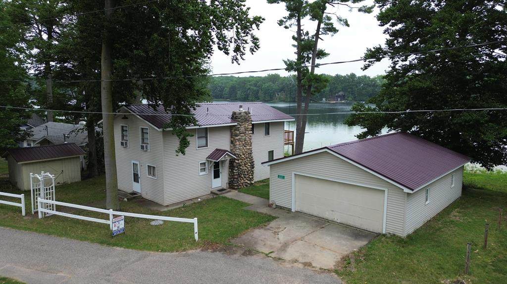 141 Beechwood Drive - Photo 1