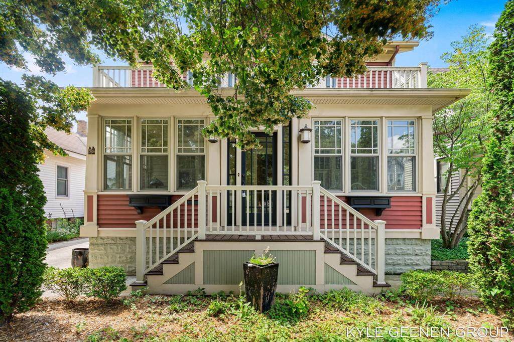 58 13th Street - Photo 1