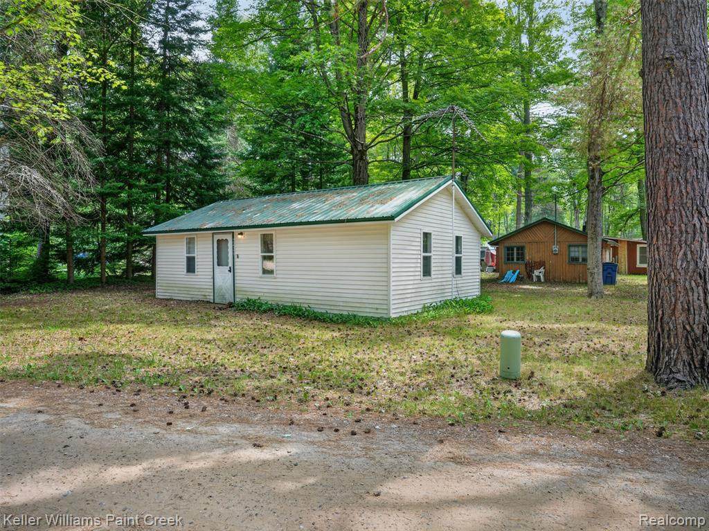 4450 Beech Street - Photo 1