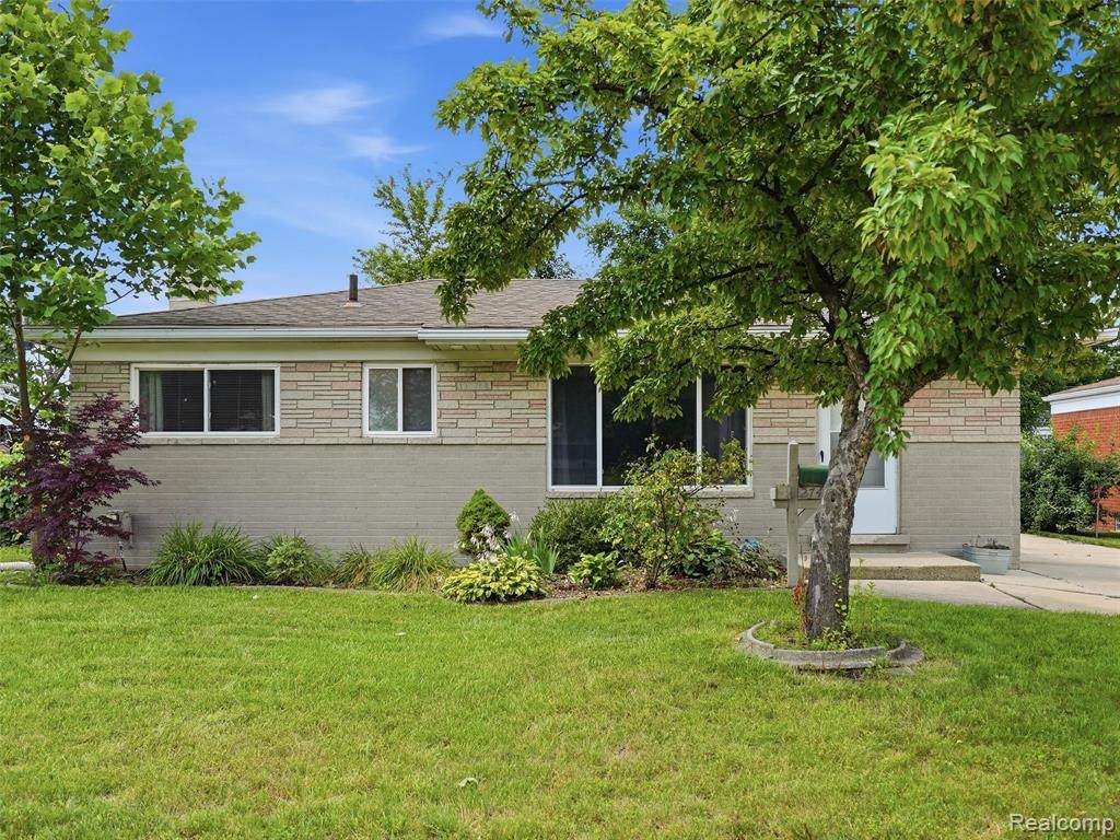 27469 Cosgrove Drive - Photo 1