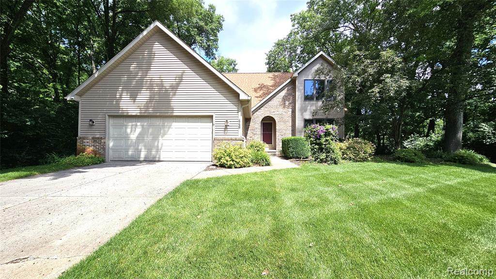 448 Fairwood Road - Photo 1