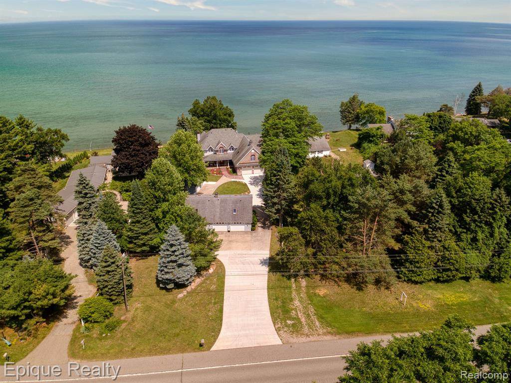 https://bt-photos.global.ssl.fastly.net/michigan/orig_boomver_1_661851305-2.jpg