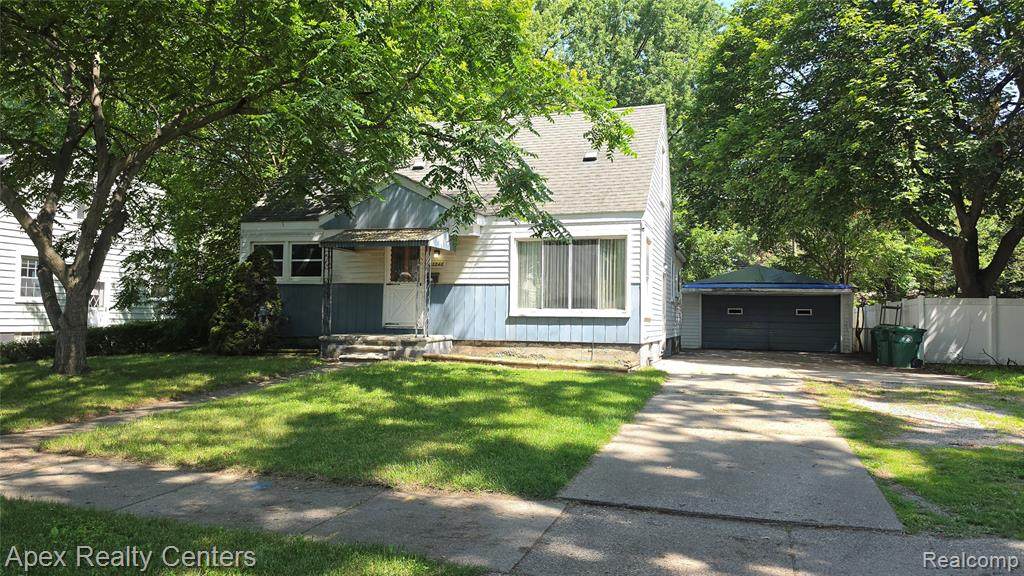 32246 Rosslyn Avenue - Photo 1
