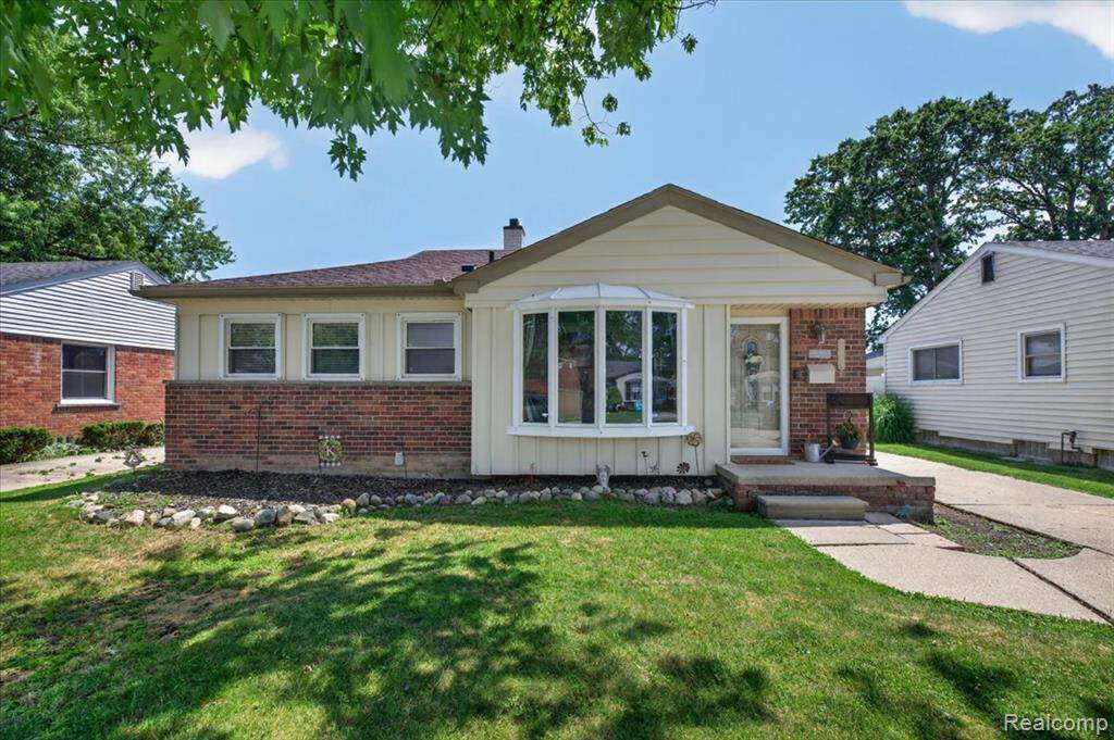 23002 Carolina Street - Photo 1