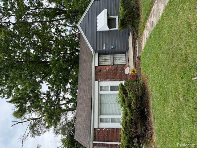 15729 Greenfield Road - Photo 1