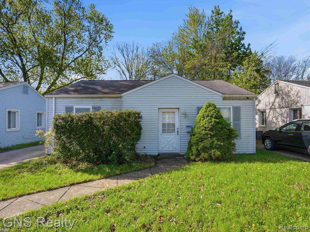 2717 Normandy Road - Photo 1