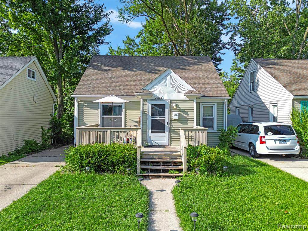 20913 Ridgemont Road - Photo 1