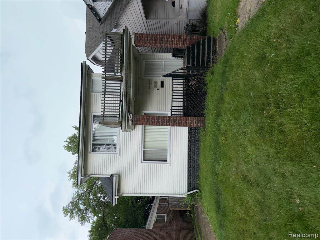 11732 Griggs Street - Photo 1