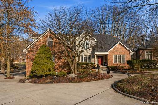 28690 Wintergreen Court - Photo 1