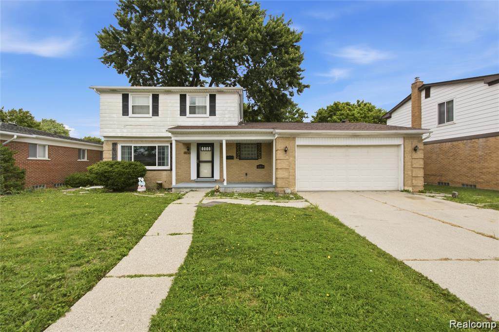 11721 Robinwood Boulevard - Photo 1