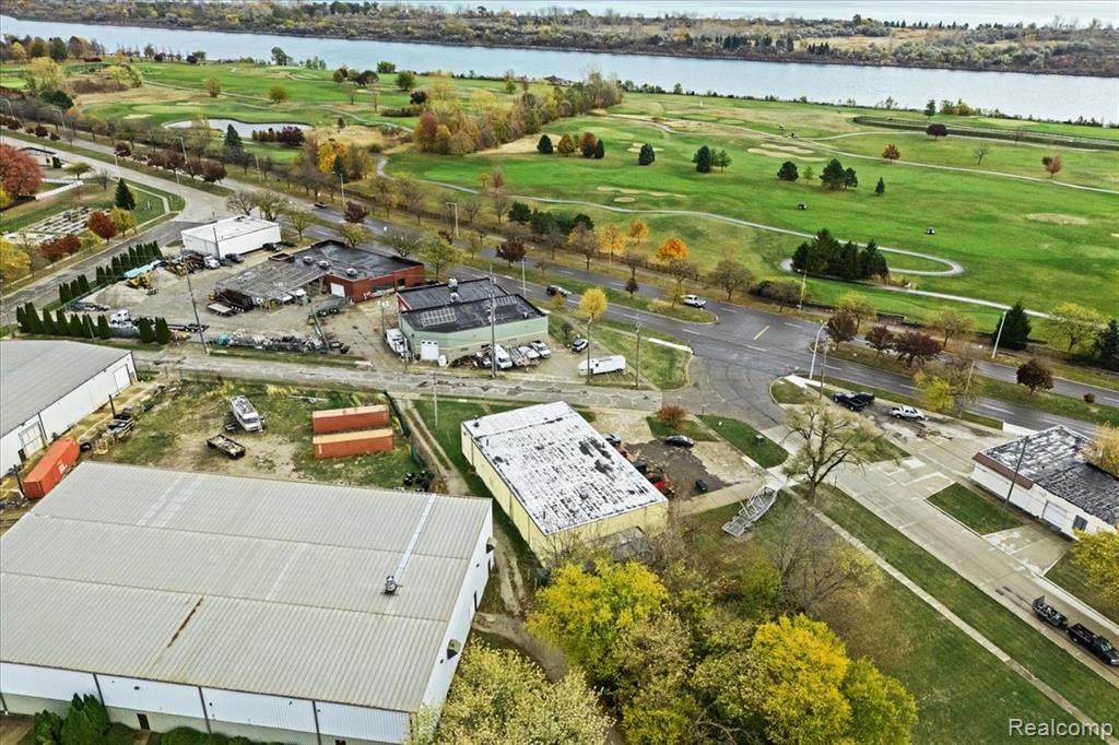 https://bt-photos.global.ssl.fastly.net/michigan/orig_boomver_1_663631791-2.jpg