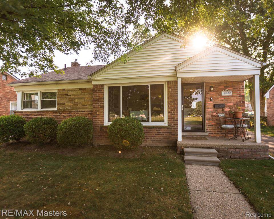 15957 Fox - Photo 1