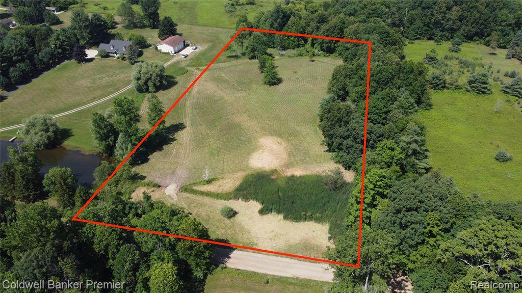 3975 Hagerman Road - Photo 1