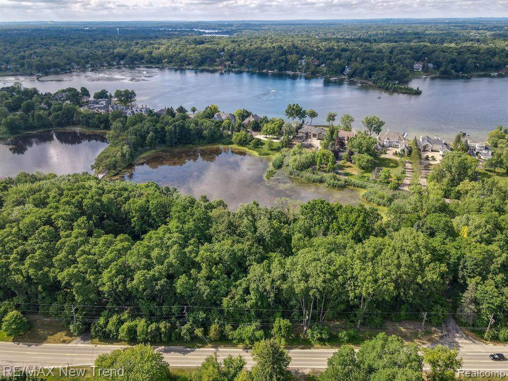 https://bt-photos.global.ssl.fastly.net/michigan/orig_boomver_1_663799296-2.jpg