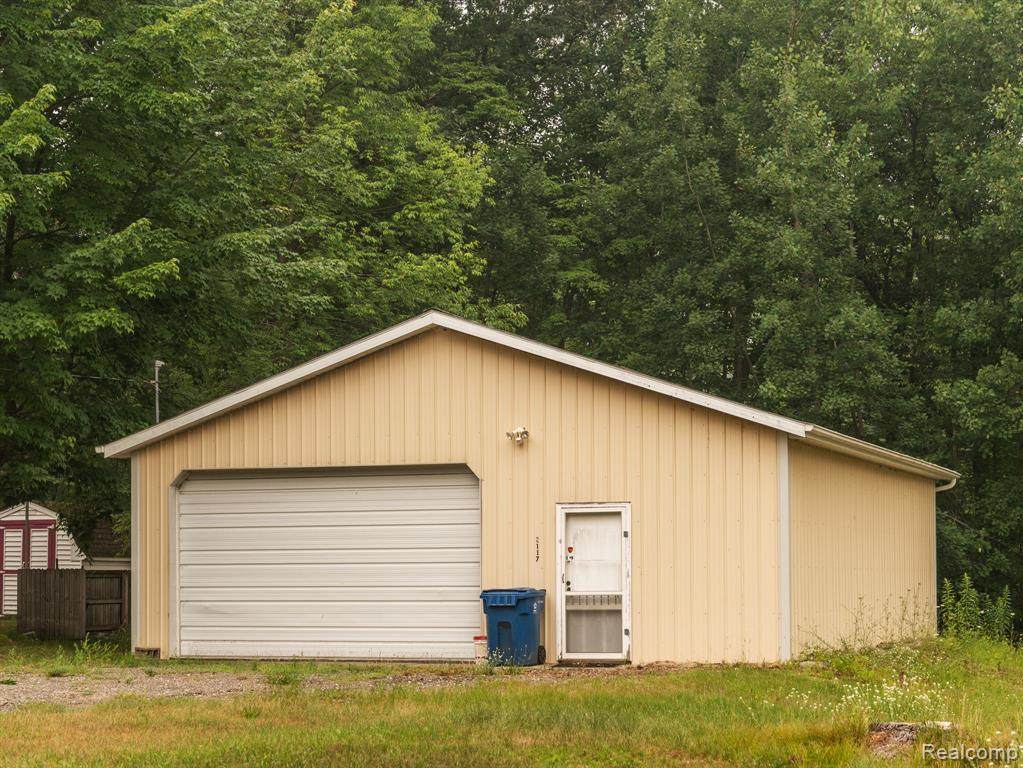 https://bt-photos.global.ssl.fastly.net/michigan/orig_boomver_1_663865044-2.jpg