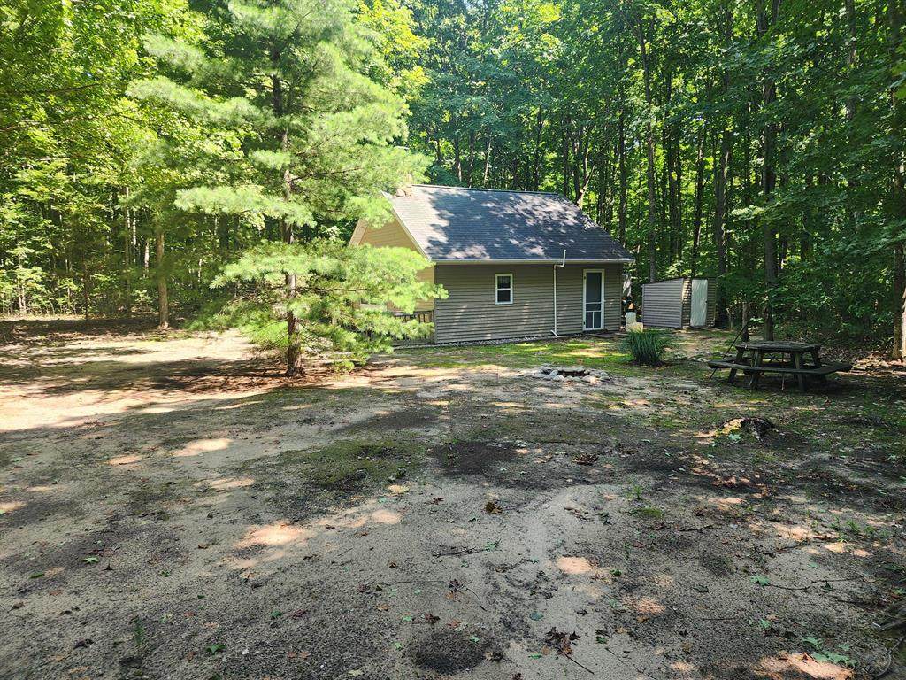 2587 Armstrong Lake Trail - Photo 1