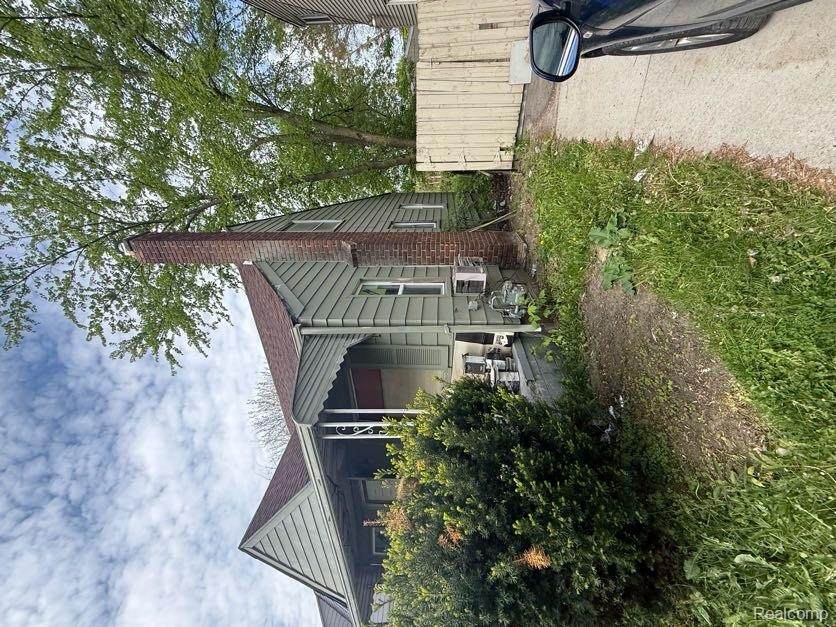 https://bt-photos.global.ssl.fastly.net/michigan/orig_boomver_1_664310272-2.jpg