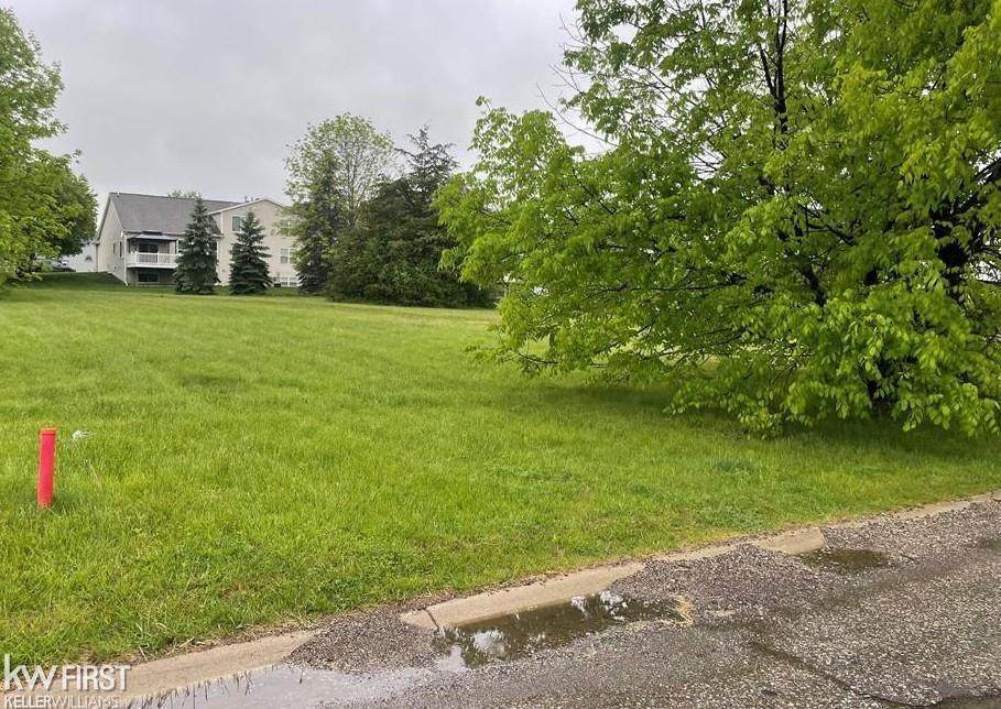 5160 Sandalwood Drive - Photo 1