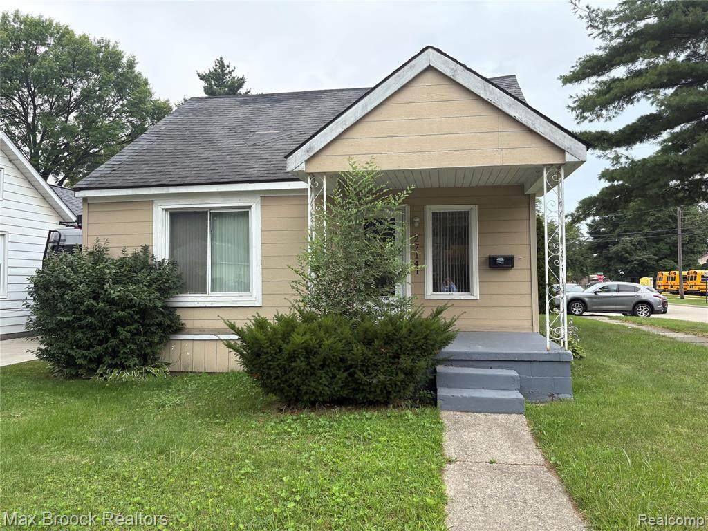 27141 Hampden Street - Photo 1