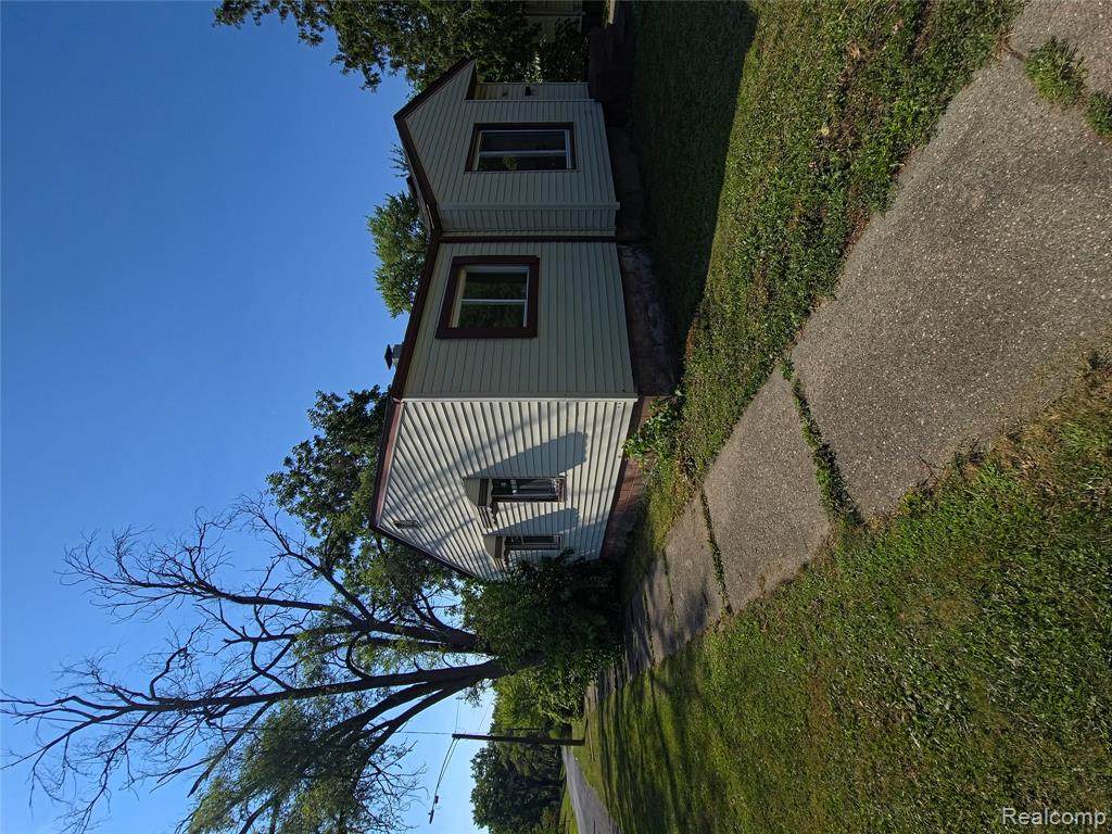 9331 Marlowe Street - Photo 1