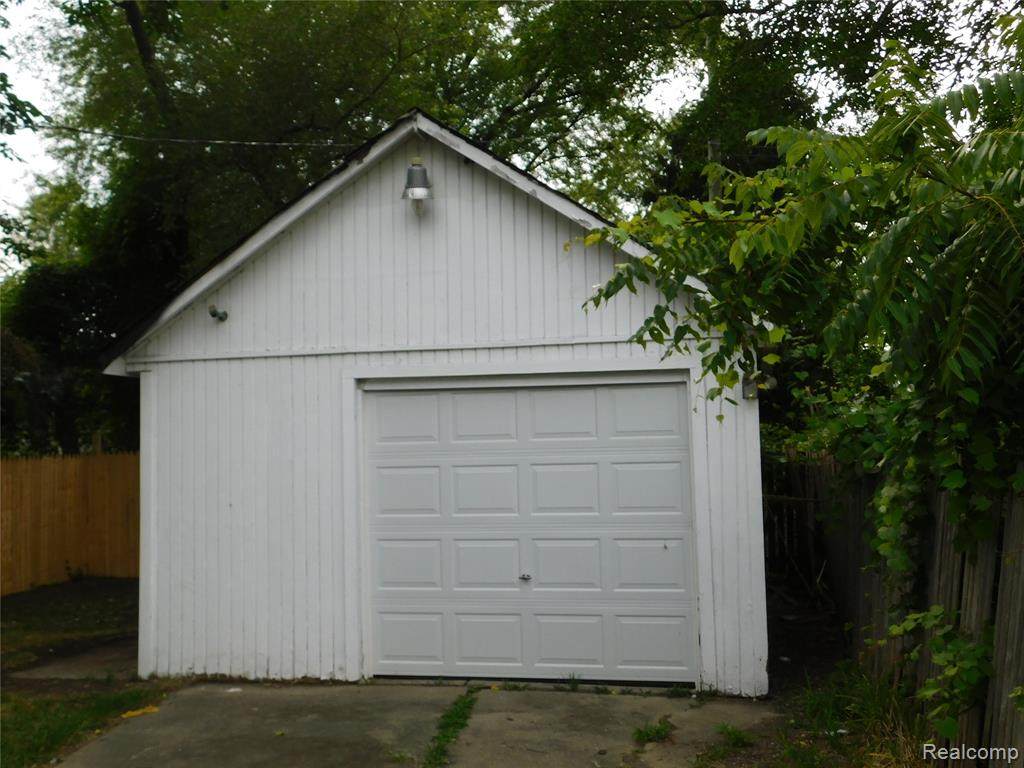 https://bt-photos.global.ssl.fastly.net/michigan/orig_boomver_1_667119121-2.jpg