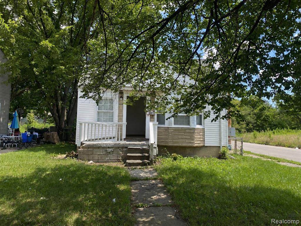 20000 Rowe Street - Photo 1
