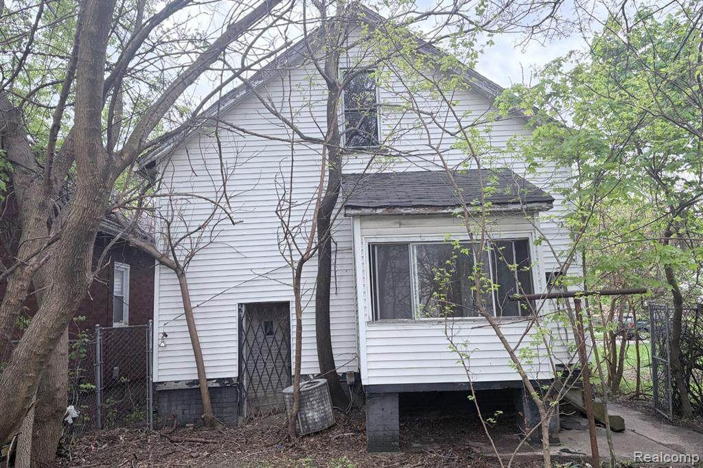 https://bt-photos.global.ssl.fastly.net/michigan/orig_boomver_1_667303967-2.jpg
