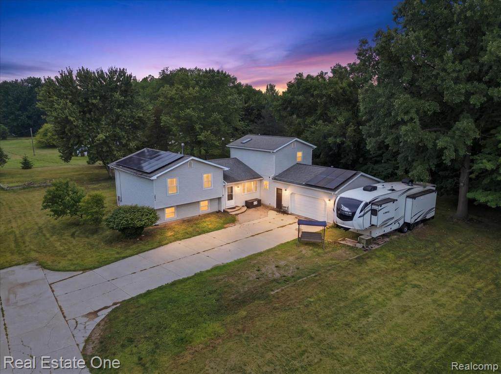 3697 W Lakeshore Drive - Photo 1