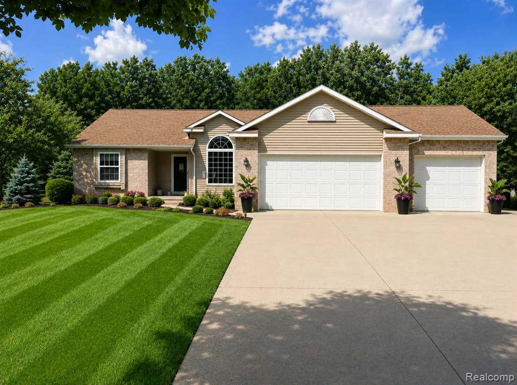 10070 Fenton Road - Photo 1