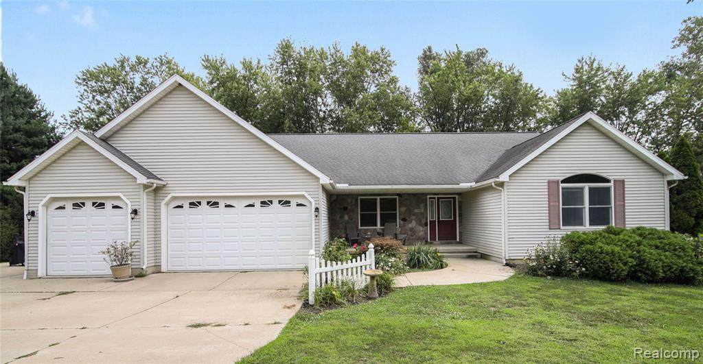 11002 Adams Drive - Photo 1