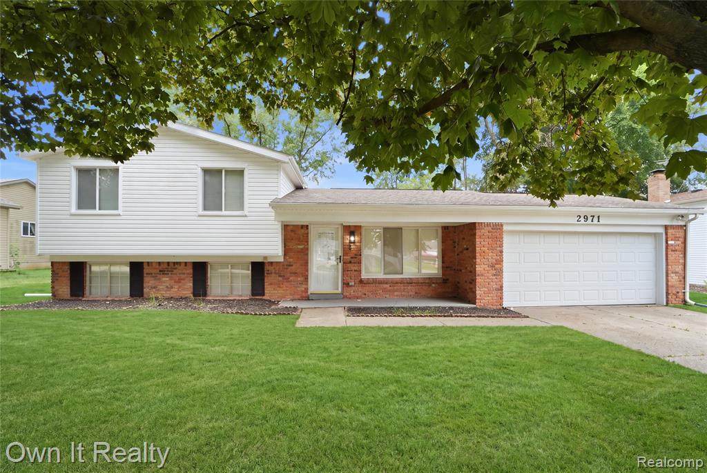 2971 Sleaford Drive - Photo 1