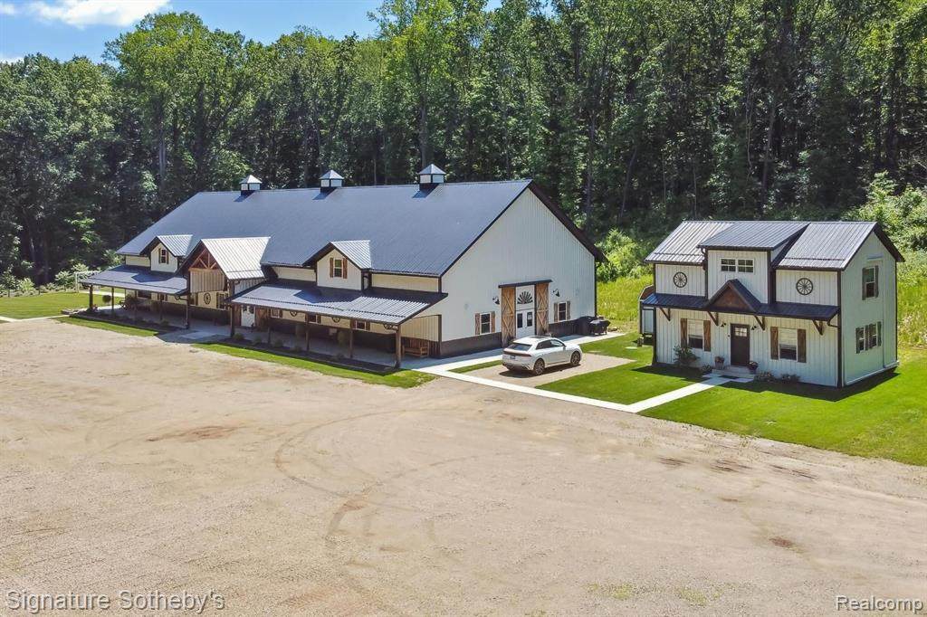 15165 Main Street - Photo 1