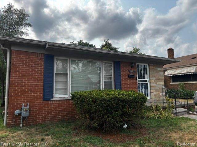 19717 Prairie Street - Photo 1
