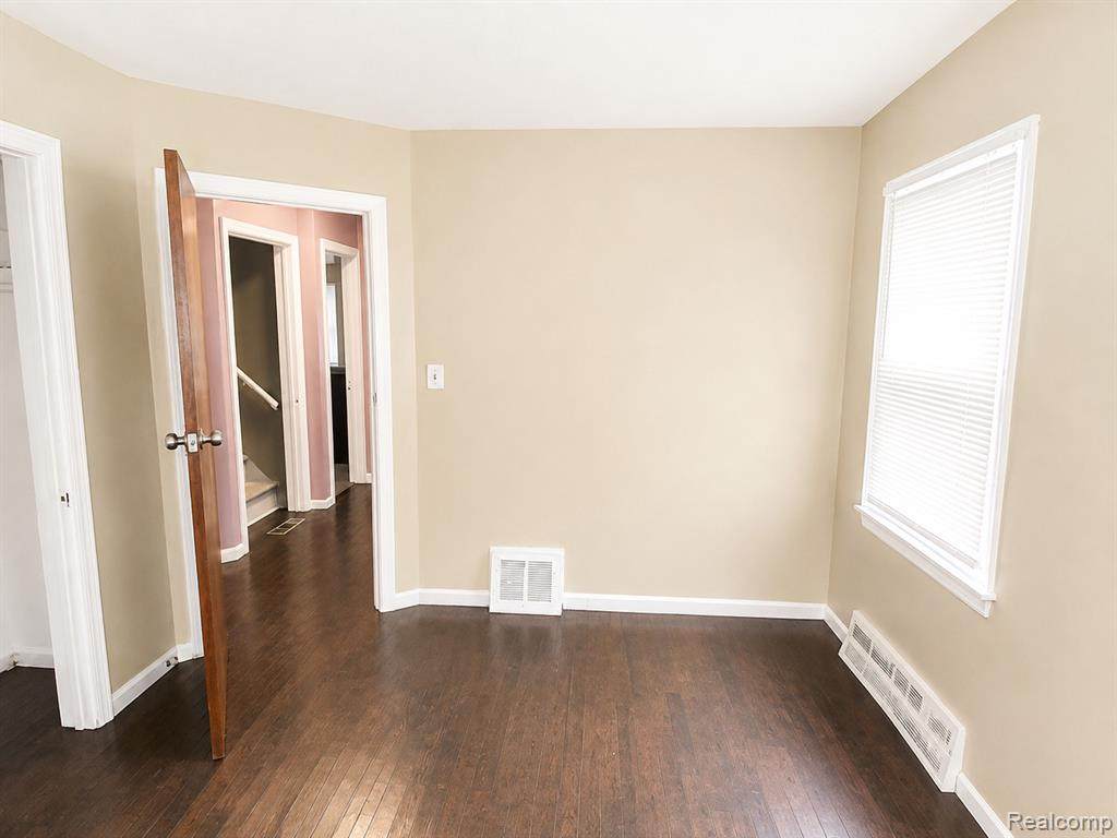 https://bt-photos.global.ssl.fastly.net/michigan/orig_boomver_1_667396509-2.jpg