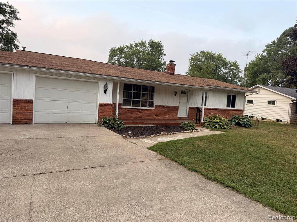5347 Mapletree Drive - Photo 1