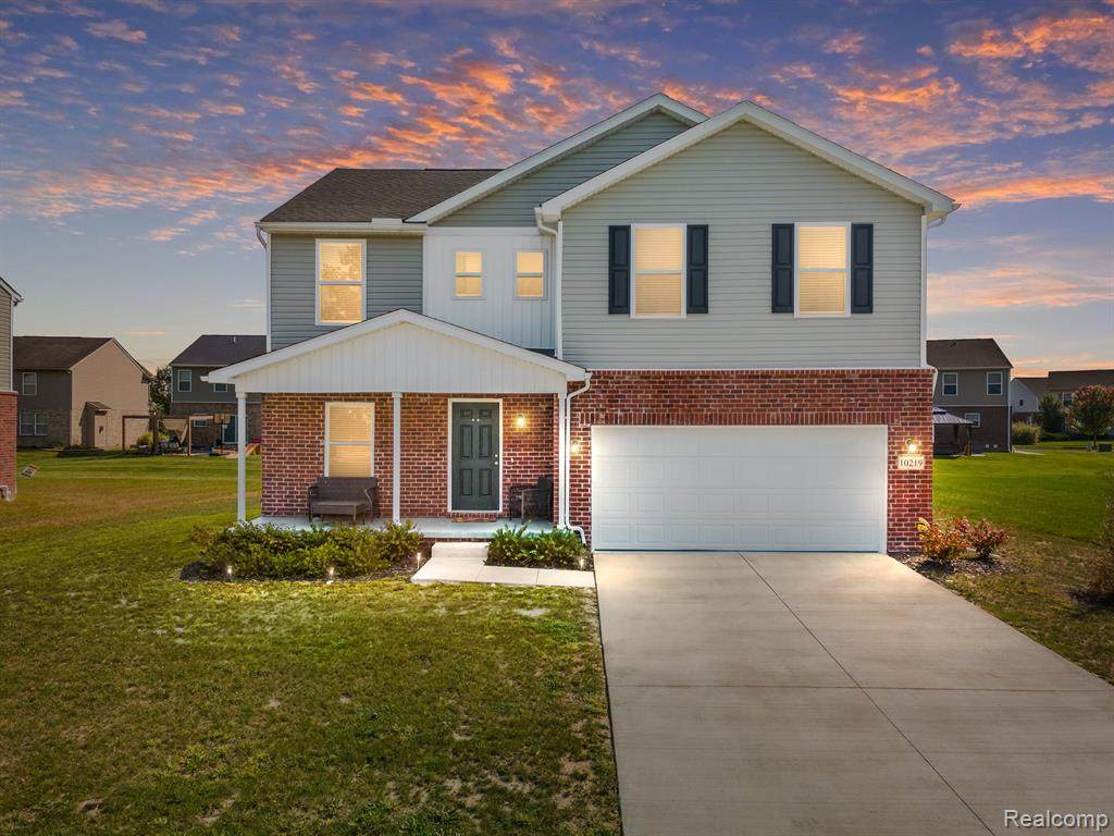 10219 Island Lake Drive - Photo 1