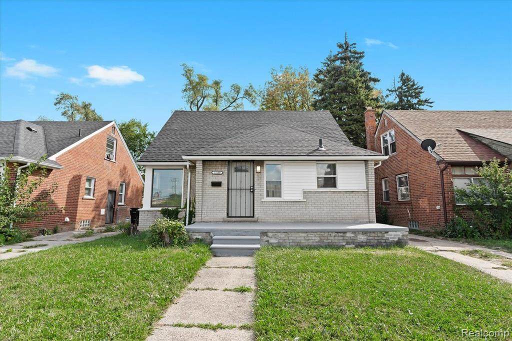 15100 Hubbell Street - Photo 1