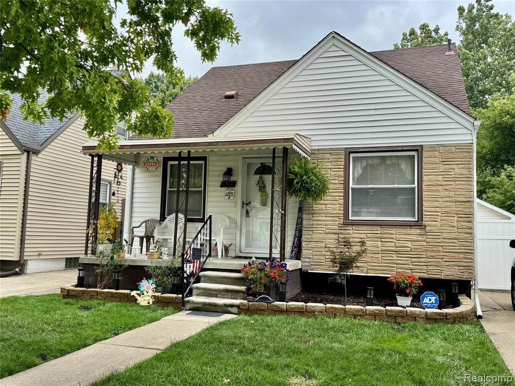 1930 Leblanc Avenue - Photo 1