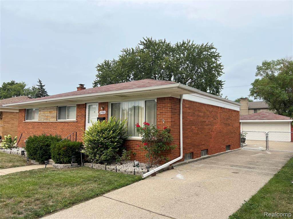 27580 Jean Road - Photo 1