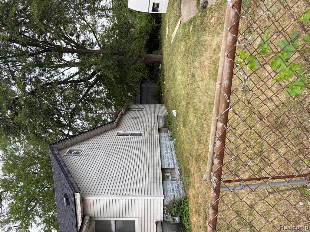 https://bt-photos.global.ssl.fastly.net/michigan/orig_boomver_1_667651511-2.jpg