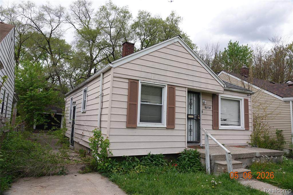 8275 Vaughan Street - Photo 1