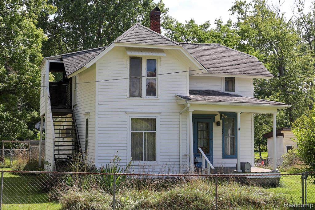 208 Baird Street - Photo 1