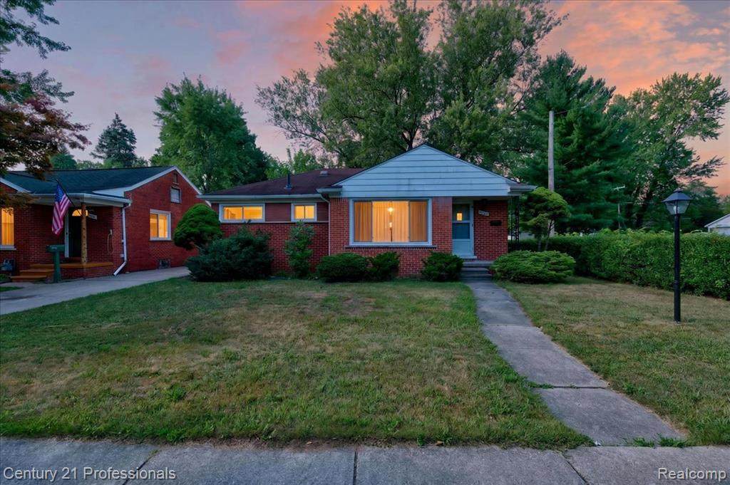 16615 Pomona Drive - Photo 1