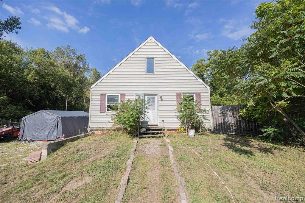 24224 Sumpter Road - Photo 1