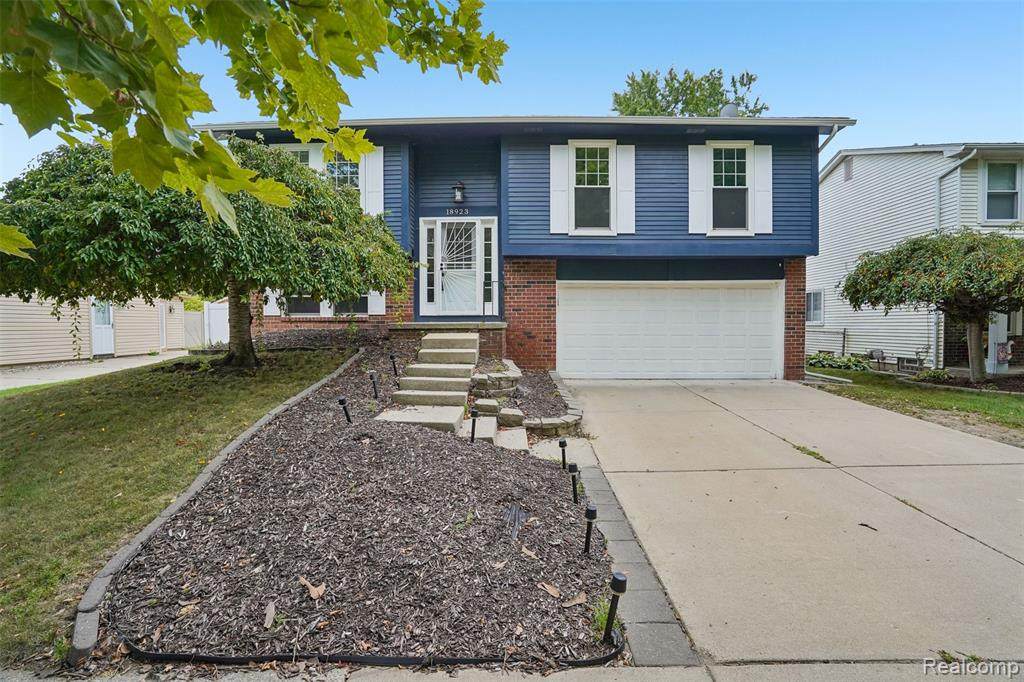 18923 Orleans Place - Photo 1
