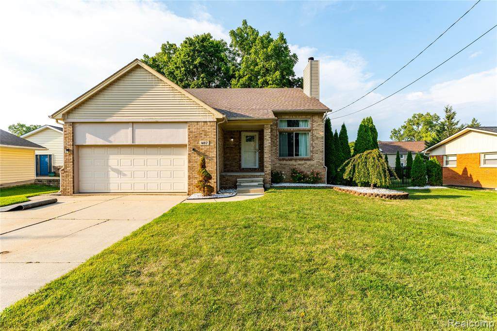 487 Glenn Court - Photo 1