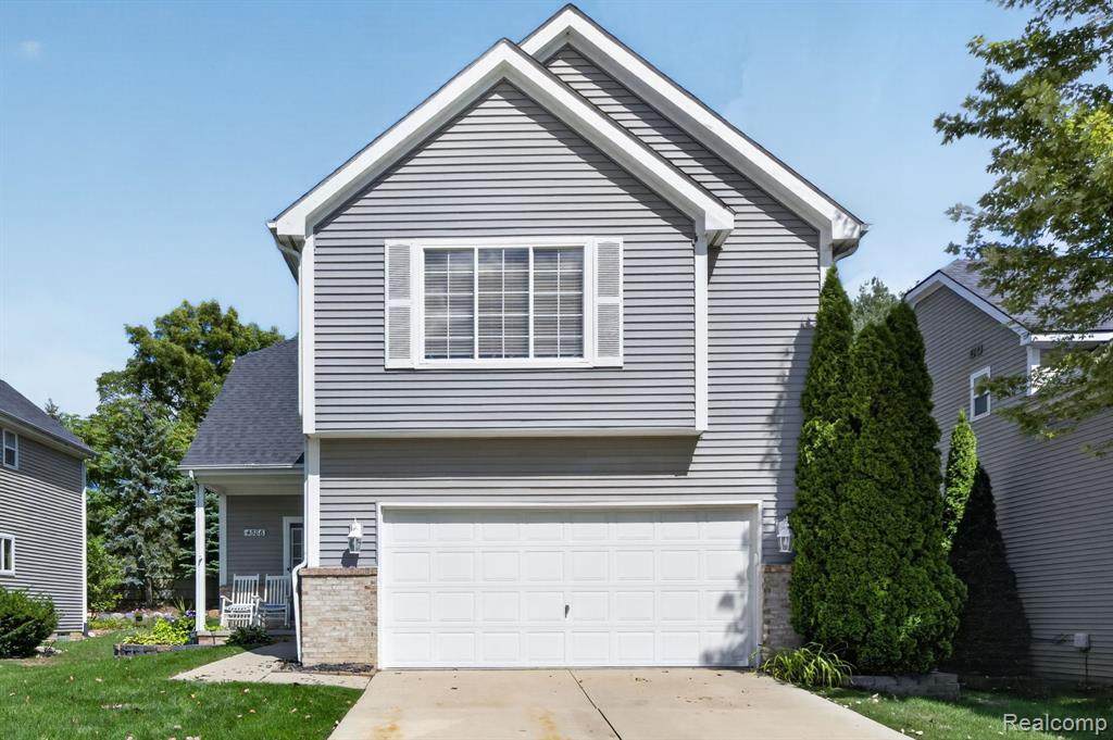 4586 Sunflower Circle - Photo 1